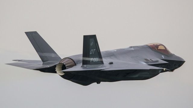 F-35 aircraft: characteristics and features of the fighter