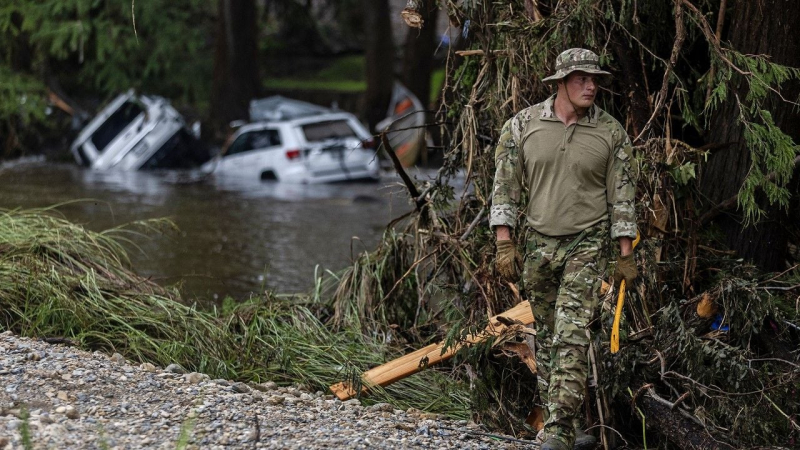 Clinging to trees and running to attics: eyewitnesses about the flood in Texas that took the lives of 70 people Photo 2