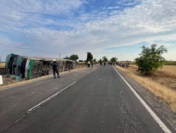 В Венгрии автобус с украинскими детьми попал в ДТП: пострадали 19 человек (фото)